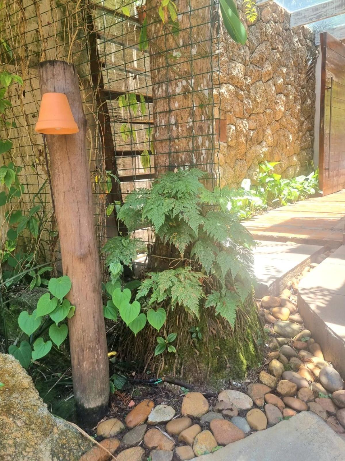 Vila Jabutis Γκουαρούχα Εξωτερικό φωτογραφία